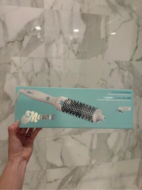 Mane Medium Hot Round Brush